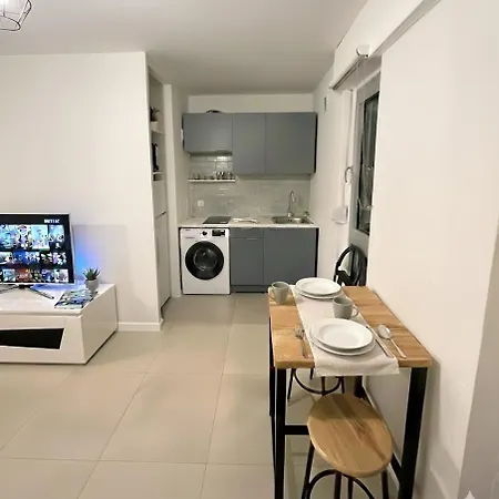 Cozy Avec Balcon Aux Portes De Genève * Ambilly