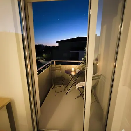 Cozy Avec Balcon Aux Portes De Genève Appartamento *